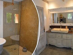 Holiday Home in Lorgues With Private Pool