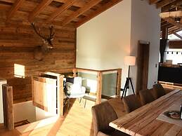 Maja Chalets Comfortable Holiday Residence