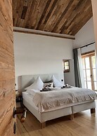 Maja Chalets Comfortable Holiday Residence