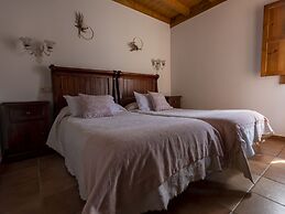 Belvilla by OYO Casa Rural Poza de la Torca II