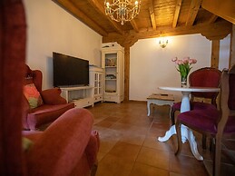 Belvilla by OYO Casa Rural Poza de la Torca II