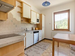 Holiday Home in the ski Area in Kotschach-mauthen