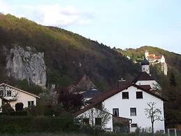 Baldauf Modern Retreat