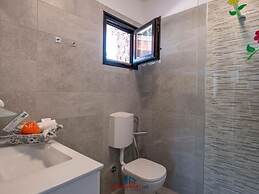 Madonnina Comfortable Holiday Residence