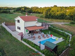 Madonnina Comfortable Holiday Residence