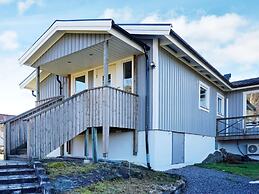 5 Star Holiday Home in Lysekil