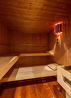 Stork's Nest Modern Retreat
