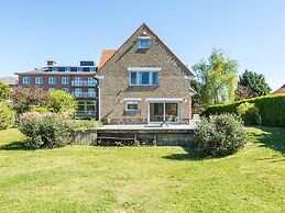 Villa in Koksijde Near Town Center