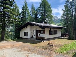 Alpine Hut Hannah Comfortable Vacation Home