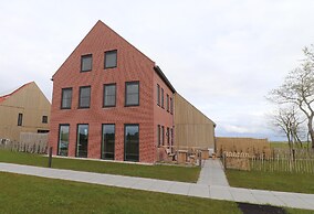 Spacious Familyhome Near the Water