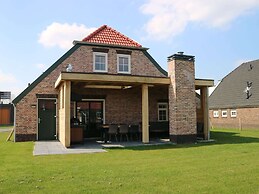 Beautiful Holiday Home With Luxury Bbq, in Limburg