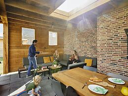 Beautiful Holiday Home With Luxury Bbq, in Limburg