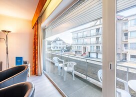 Ter Panne 103 Apartment With Side sea View