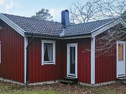 8 Person Holiday Home in Hogklint-by Traum