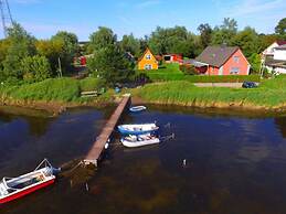 Kubis Modern Retreat