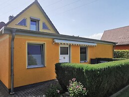 Kubis Modern Retreat