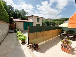 Gorgeous Cottage in Pescaglia With Swimming Pool