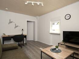 Elas Place Modern Retreat