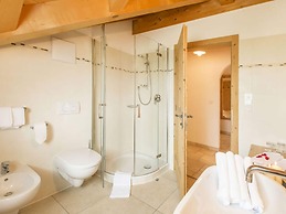 Cosy Apartment in Welsberg