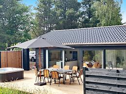 7 Person Holiday Home in Albaek