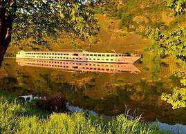 Halfenschanke Modern Retreat