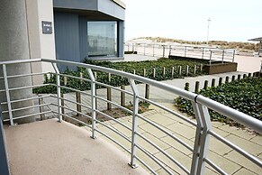 Apartment in Nieuwpoort With sea View