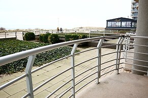 Apartment in Nieuwpoort With sea View