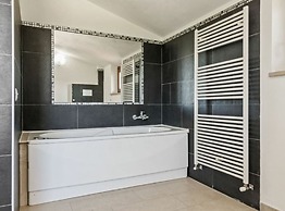 Villa Morotti Comfortable Holiday Residence