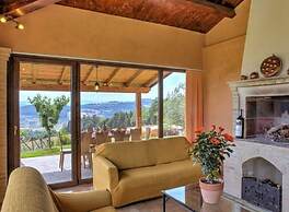 Villa Morotti Comfortable Holiday Residence
