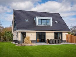 Villa With Unobstructed Views Located on Texel