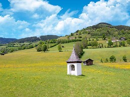 Beautiful Holiday Apartment in Piesendorf