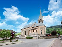 Beautiful Holiday Apartment in Piesendorf