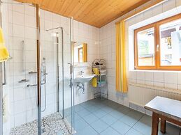 Beautiful Holiday Apartment in Piesendorf