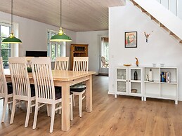 8 Person Holiday Home in Bjert