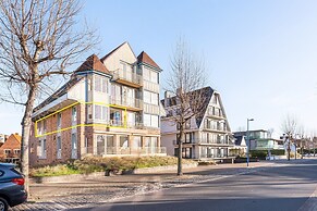 Apartment Near Dunes and Sea