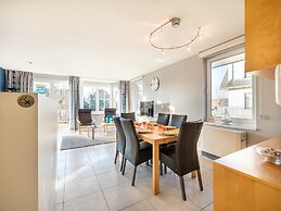 Apartment Near Dunes and Sea
