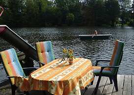 Holzhaus am See