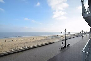 Cockpit 0102 Apartment Overlooking the sea