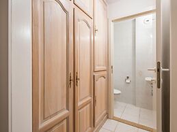 La Boheme 204 G1 Stylish Apartment in Koksijde