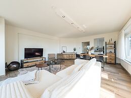 Nice Apartment With Sea-view