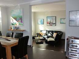 Holiday Apartment Kunsthues Laboe