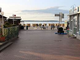 Holiday Apartment Kunsthues Laboe