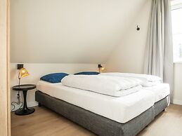 New Thatched Villa Near the Beach