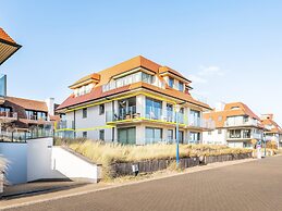 Beachouse 101 on the Dunes and the Beach