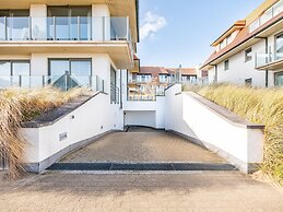 Beachouse 101 on the Dunes and the Beach