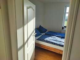 in the Countryside Modern Retreat