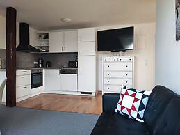 in the Countryside Modern Retreat