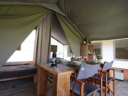 Luxious Glamour Safari Tent 1