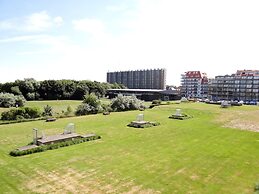 Apartment in Nieuwpoort With sea View