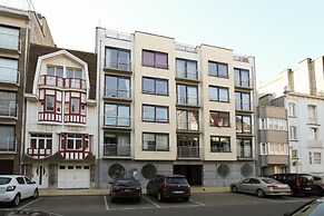 Apartment in Middelkerke With sea Beach